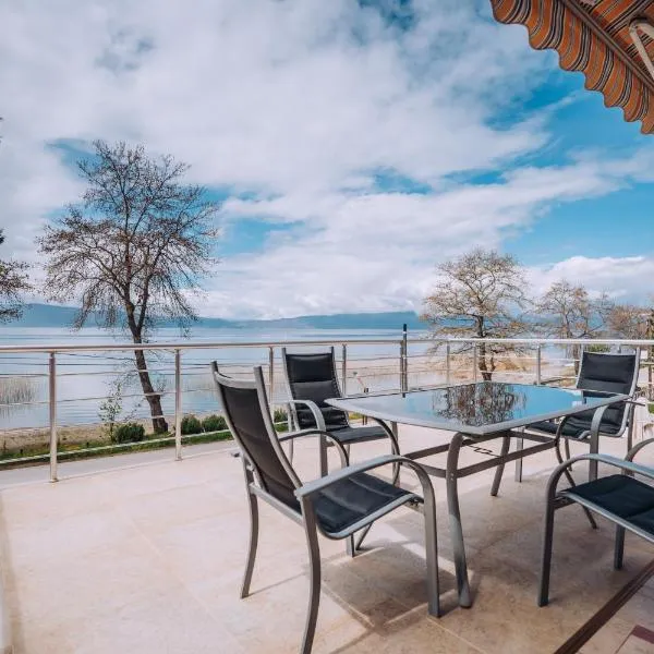 VILLA AFRODITA LAKE SIDE, hotel in Lagadin