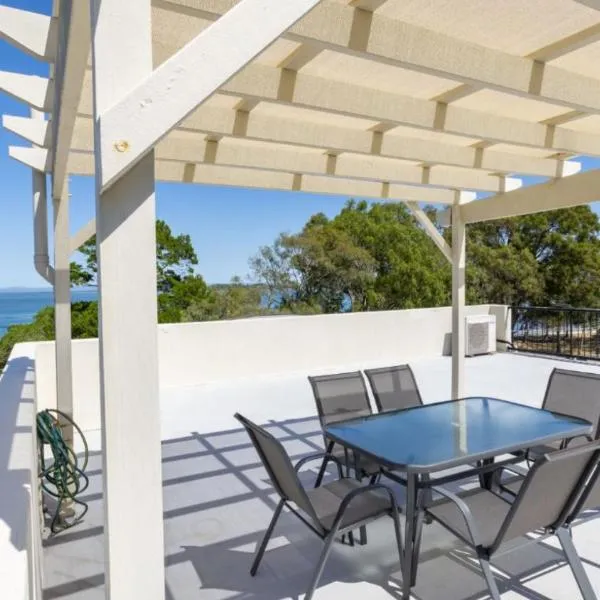 Modern Unit With Penthouse Views，邦加里的飯店