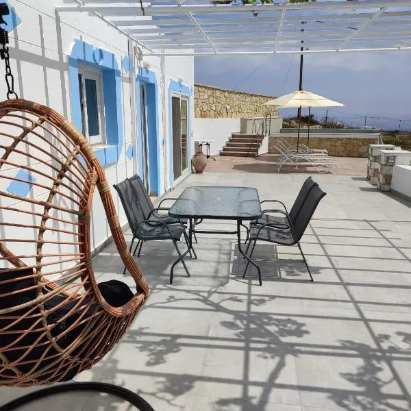 Private Villa Otos، فندق في Afiartis