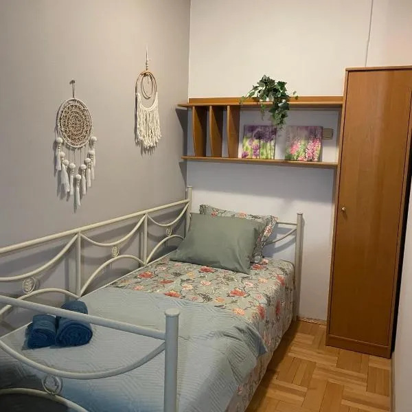 Pokoje do wynajęcia - Podwisłocze 8a, hotel v destinaci Řešov
