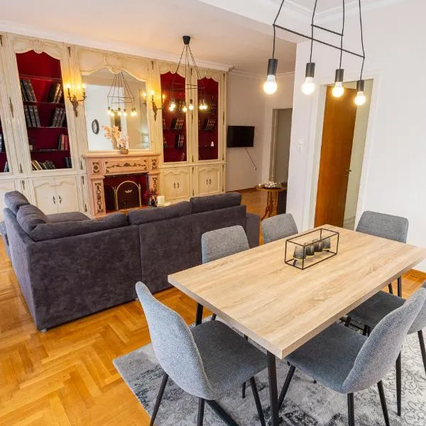 Square 119 – hotel w mieście Wolos