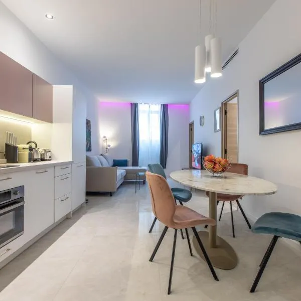Residence Meynadier - apartments - New - AC - Wifi - Close Beach and Palais - LRA Cannes, hotel v Cannes