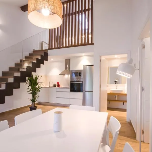 Apartamentos Lucio Rodinso, hotel v destinaci Castroverde