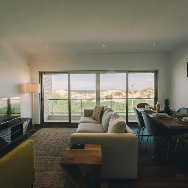 Best Houses 74 - SurfSide Lodge, khách sạn ở Peniche