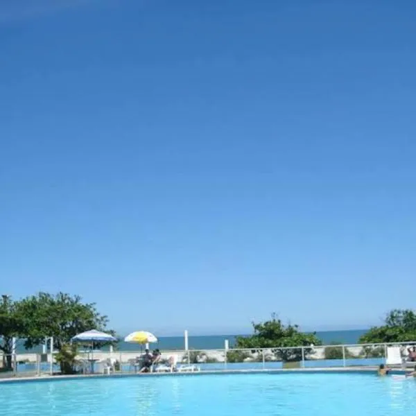 Ervino Praia Flat, hotell i Balneario Barra do Sul