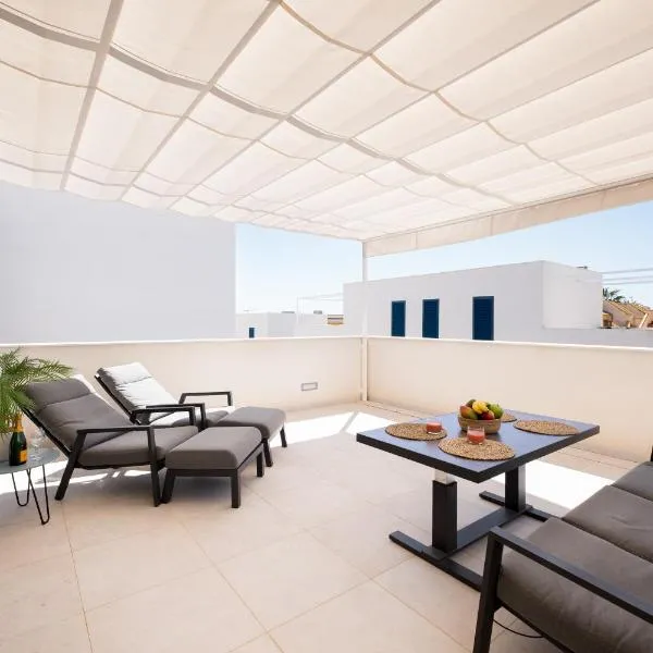 Turquesa del Mar - Max Beach Golf - Large Sunny Terrace Apartment, hotel u gradu 'Playa Flamenca'