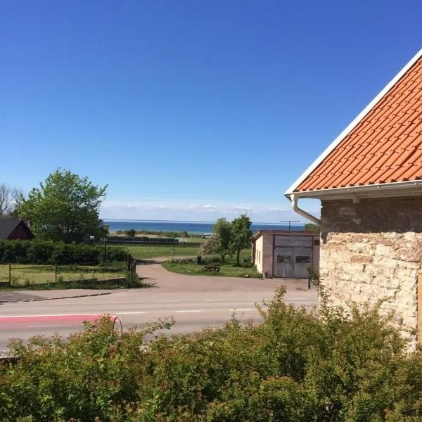 Farbror Alfreds Boende Sjöutsikt, hotel v destinaci Köpingsvik