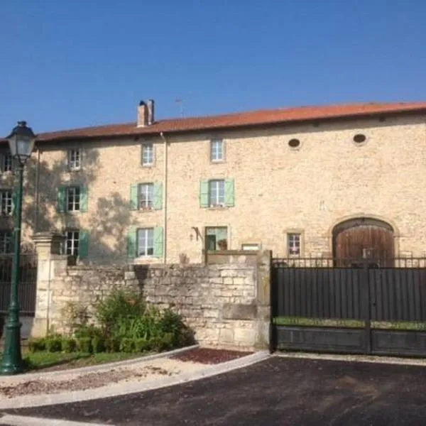 Chambres d'hôtes Kayros, hotel v destinaci Rugney