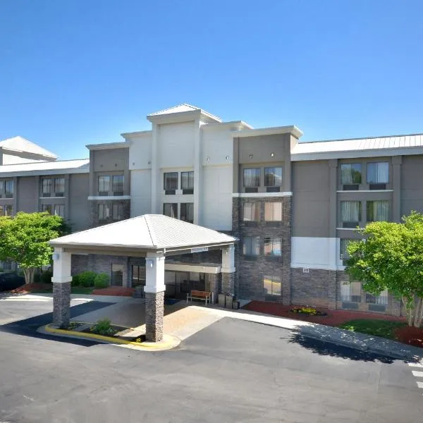 Holiday Inn Express Raleigh-Durham Airport by IHG, khách sạn ở Morrisville