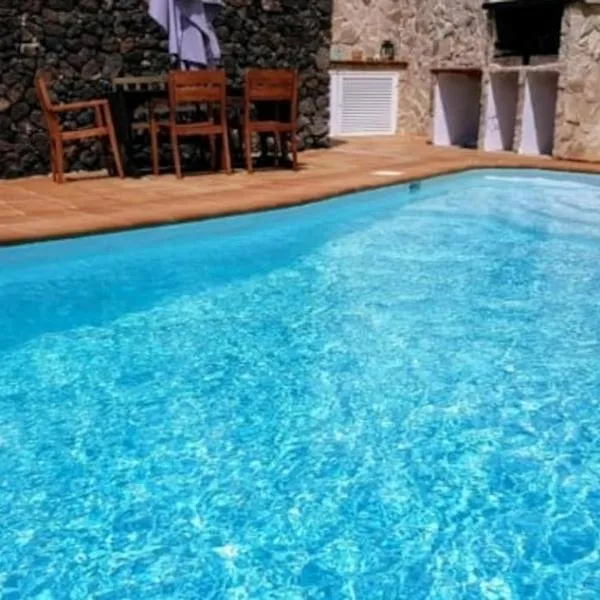 LANZATE!, hotel v destinácii Tinajo