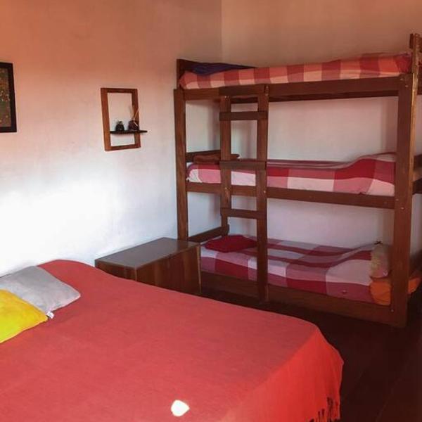 Casa grande,3 min a pé do Centro, grupos, familias - Foto 5