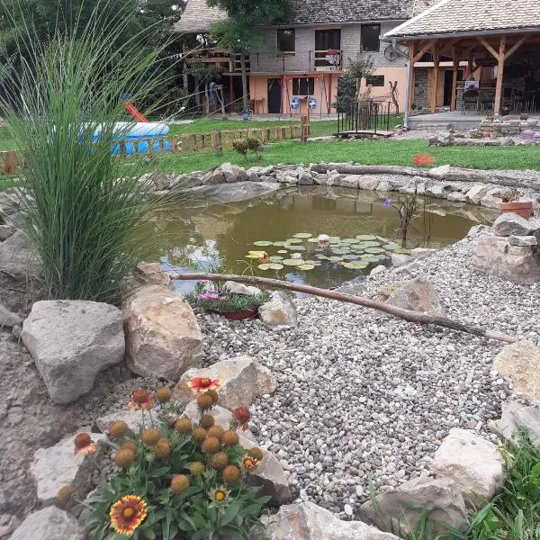 Seosko domaćinstvo-Nedodjija, hotel v destinaci Apatin