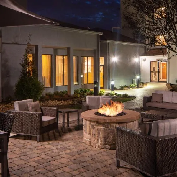 Courtyard by Marriott Nashville Airport, hotel v destinaci Nashville