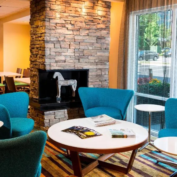 Fairfield Inn & Suites by Marriott Atlanta Perimeter Center, hotel v mestu Sandy Springs