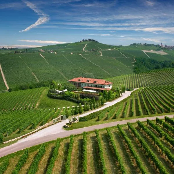Cascina Baràc, hotel v Albě