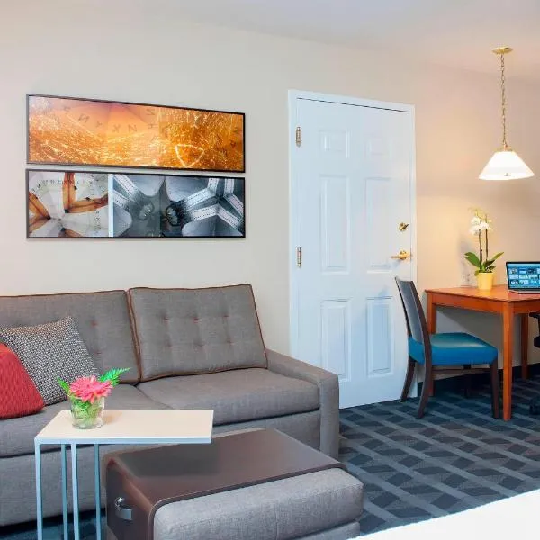 TownePlace Suites by Marriott Indianapolis - Keystone, hotel di Noblesville