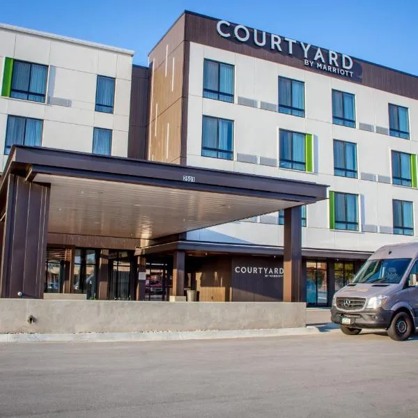 Courtyard by Marriott Omaha East/Council Bluffs, IA, hotel sa Council Bluffs