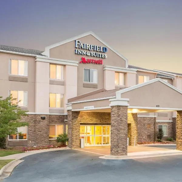 Fairfield Inn & Suites by Marriott Columbus, hotell i Columbus
