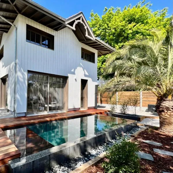 La Villa du Lac - piscine chauffée - Jacuzzi - clim, hotel v destinaci La Teste-de-Buch