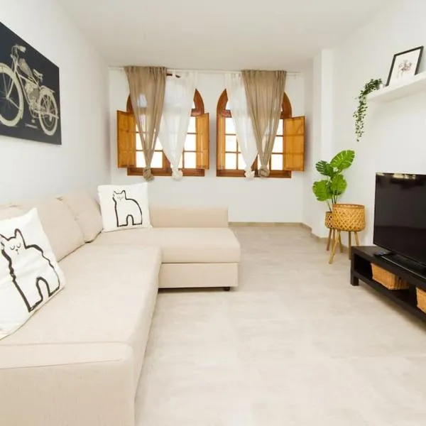 El Charco II - By AZ Rentals, hotel in Arrecife