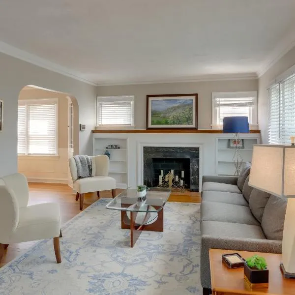 Walk to Lake Erie: Chic Home, Private Yard & Deck, hotel in Avon Lake