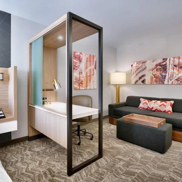 SpringHill Suites by Marriott Salt Lake City Sugar House, хотел в Nalani