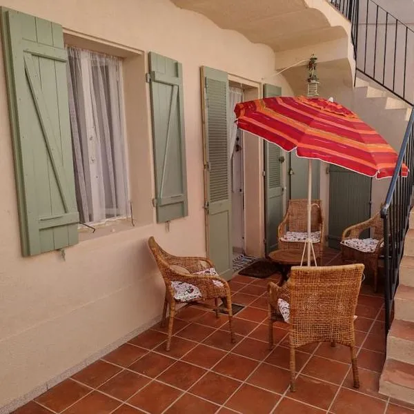Porquerolles - La Porquerollaise, hôtel à Porquerolles