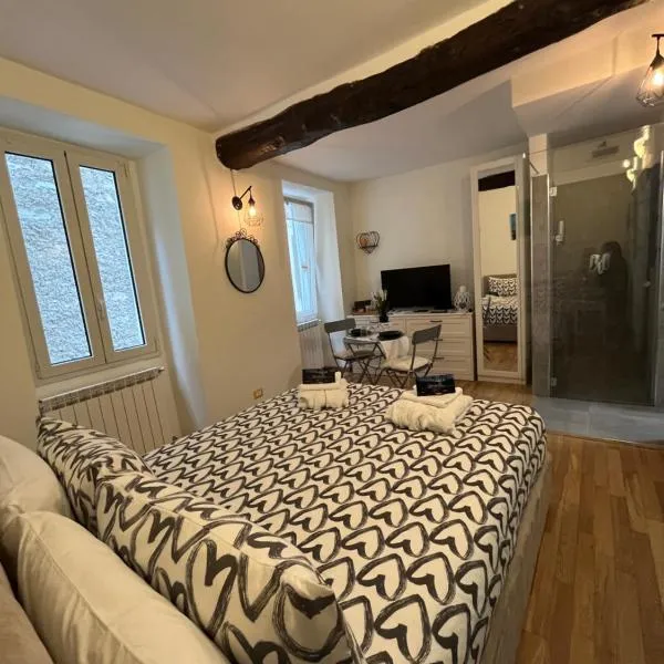 Casa romantica sul lago di Como, hotel v destinaci Blevio