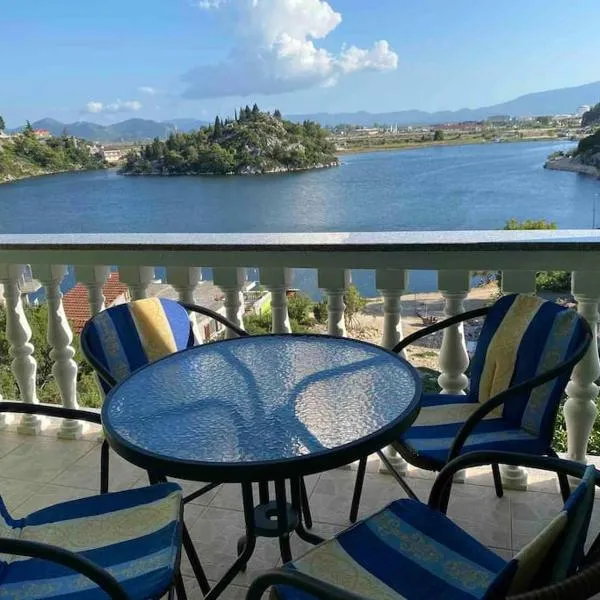 Lacus - home with a view, hotel v destinaci Ploče