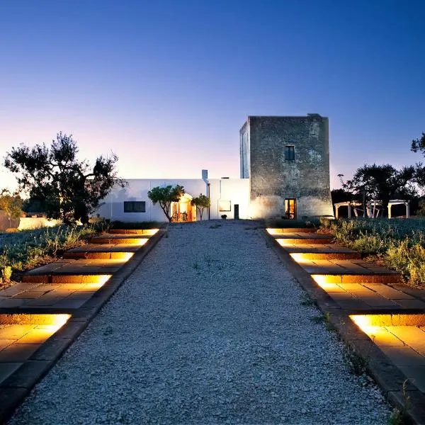Agriturismo Torre del Cardo, hotel v destinaci Torre Lapillo