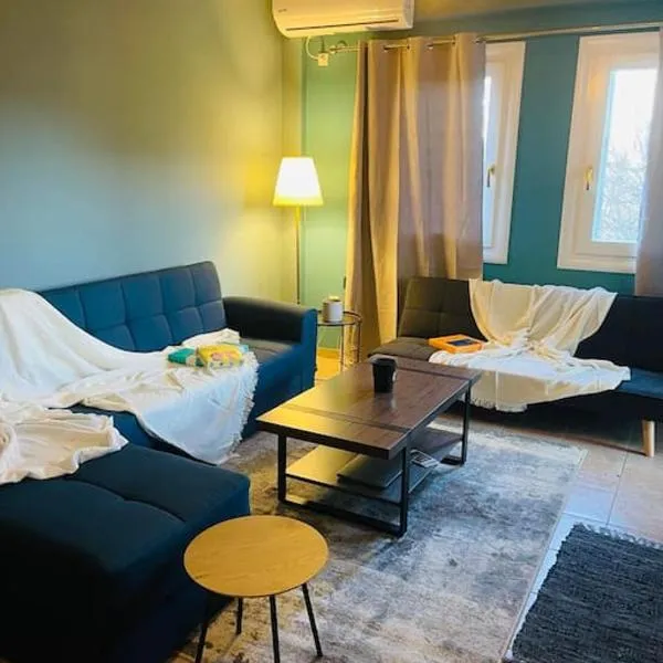 Aegina luxury apartments, hotel in Aegina Town