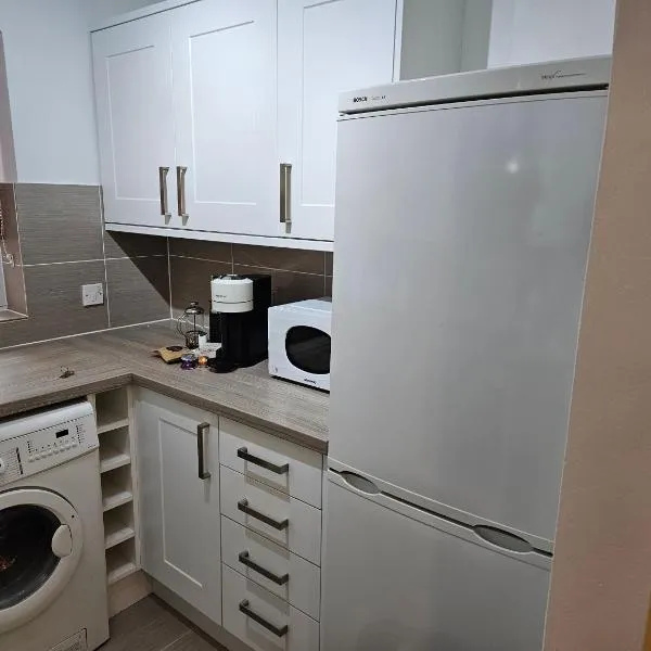 1 bed modern flat, מלון בדידקוט