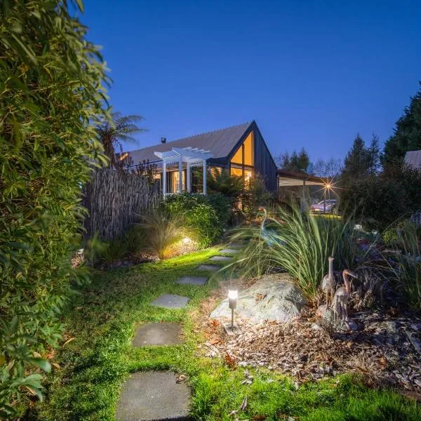 Alpine Rock B&B, hotel v destinaci Te Anau
