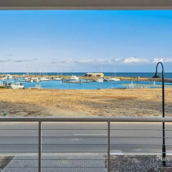 Beachfront Sunny Dais, hotell i Port Vincent