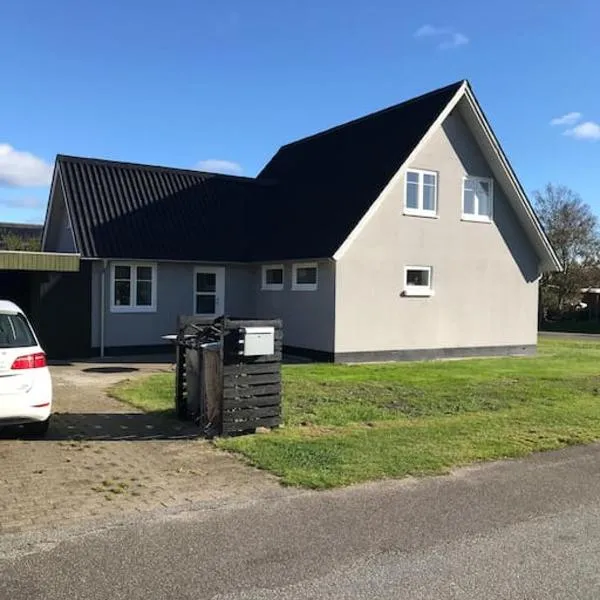 hyggeligt byhus tæt ved skov og togstation, hotell sihtkohas Ålbæk