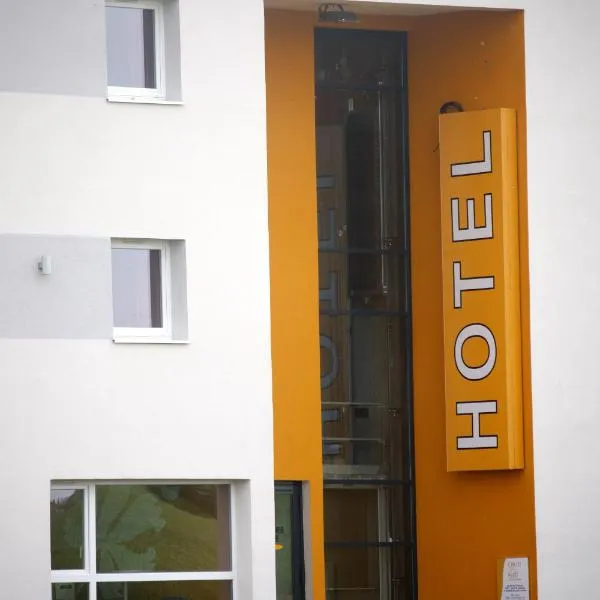 Sweet and Smart Sarreguemines - Hambach, hotel in Rouhling