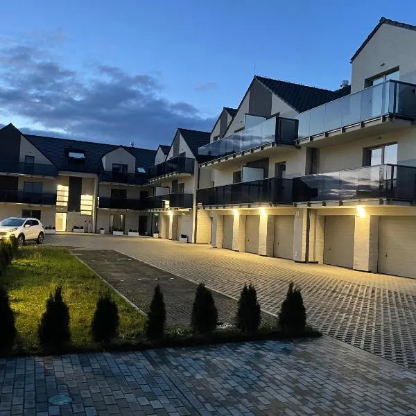 Apartamenty Lambert Grzybowo, hotel v destinácii Grzybowo