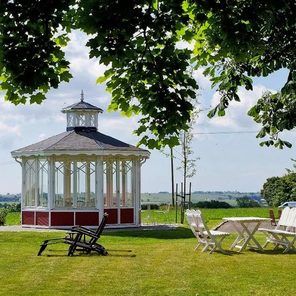 Torsborgs Gård, hotell i Gärsnäs