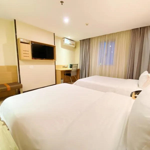 7Days Premium Guangzhou Chenjiaci Dukang Avenue, hótel í Guangzhou