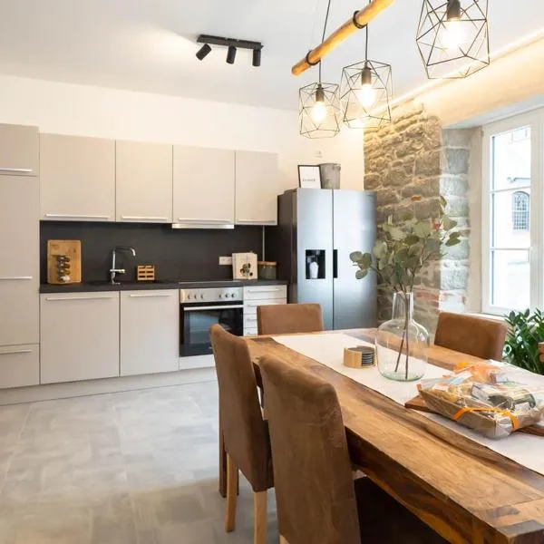 Luxury Apartment, in the Old Town on the Lake..., hotel v destinaci Überlingen