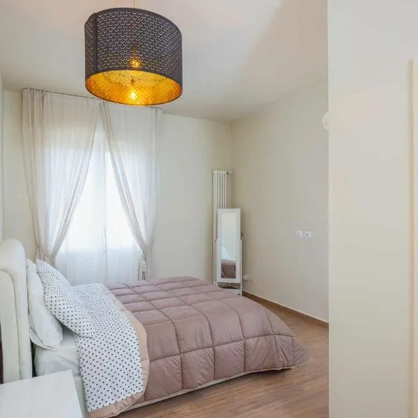 Ci Vuole Leggerezza Apartment Free Parking, hotel in Bologna