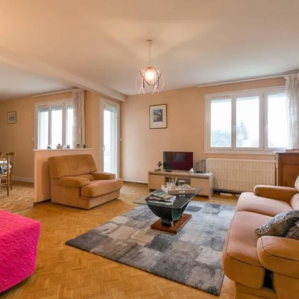 le 4 Saisons, hotel v destinaci Talant
