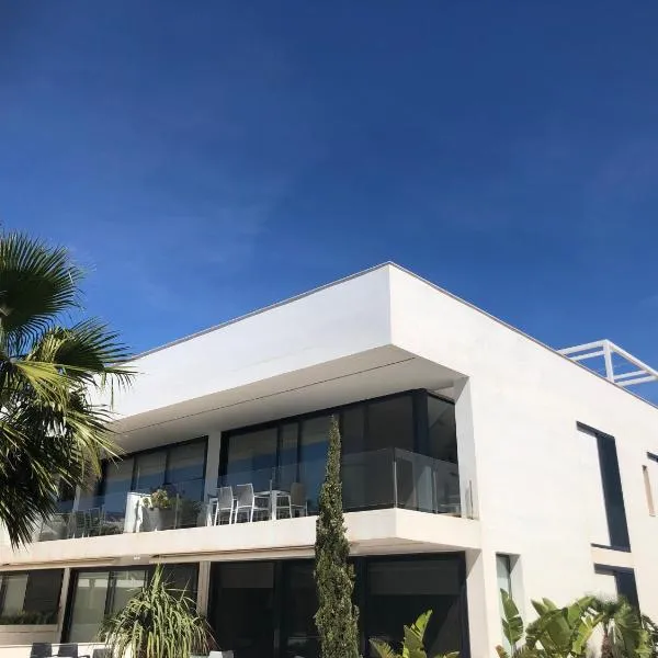 Casa Nuevo, hotel v destinaci Mar de Cristal