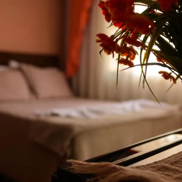 GUI e LU ACOMODAÇOES, hotel in Penha