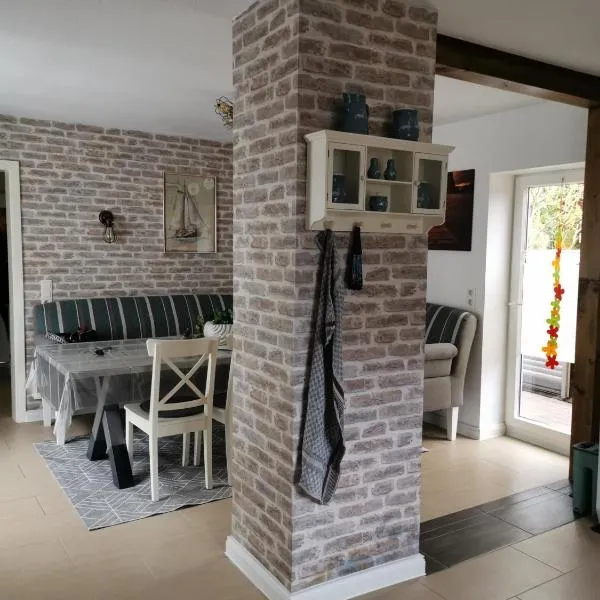 Hübsches Haus, готель у місті Емден