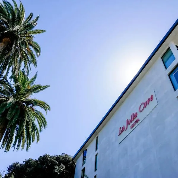 La Jolla Cove Suites: La Jolla şehrinde bir otel