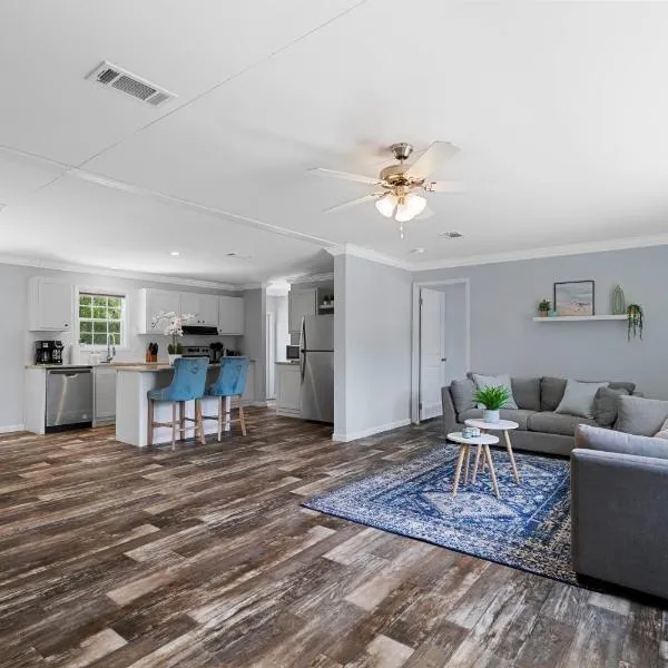 3 King Bedrooms - Beautiful New Port Richey, hotel v destinaci New Port Richey