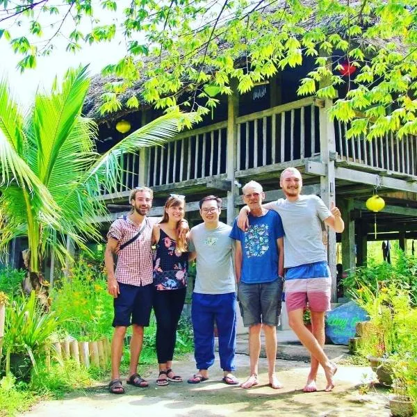 Tay Farmhouse, hotel di Bản Kam