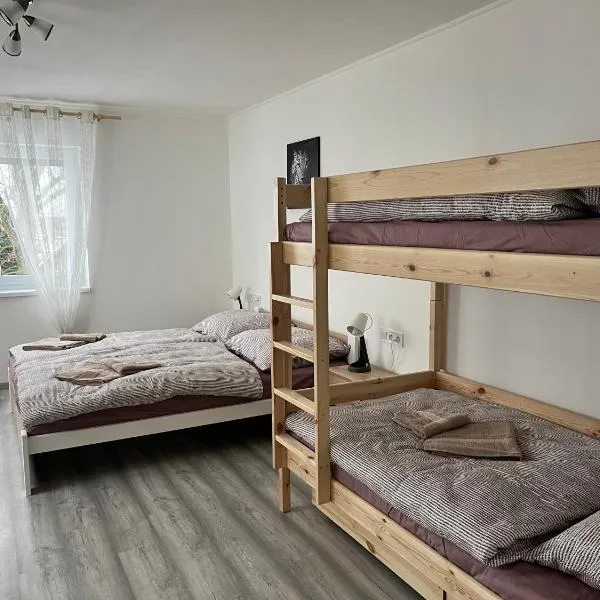 Kozákov Apartmány - druhé patro, hotel v destinaci Kozákov