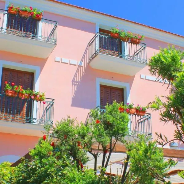 Hotel Pisacane, hotel v destinácii Sapri